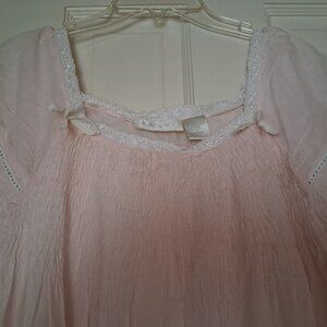 Ladie's Long Nightgown